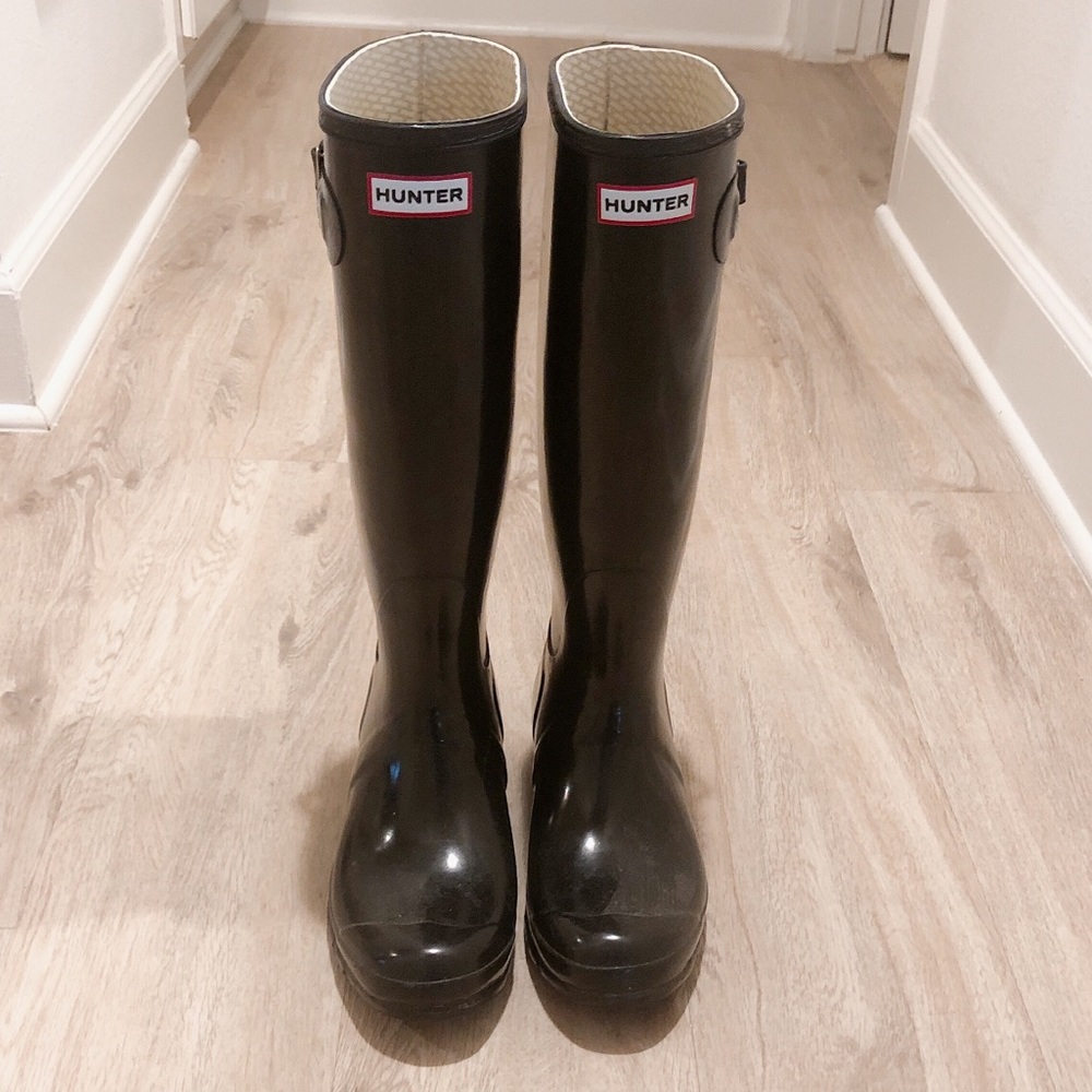 Hunter Rain Boots - great condition!